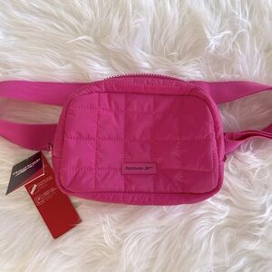 Reebok Fanny Pack Sac Banane NEW